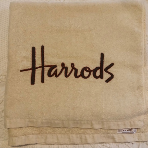 Oversized Jumbo Harrod’s of London Bath Sheet - Picture 5 of 7